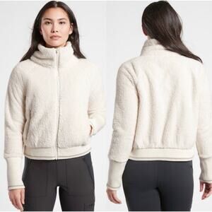 Athleta Tugga Ivory White Sherpa Fleece Full Zip Cropped Jacket XXS